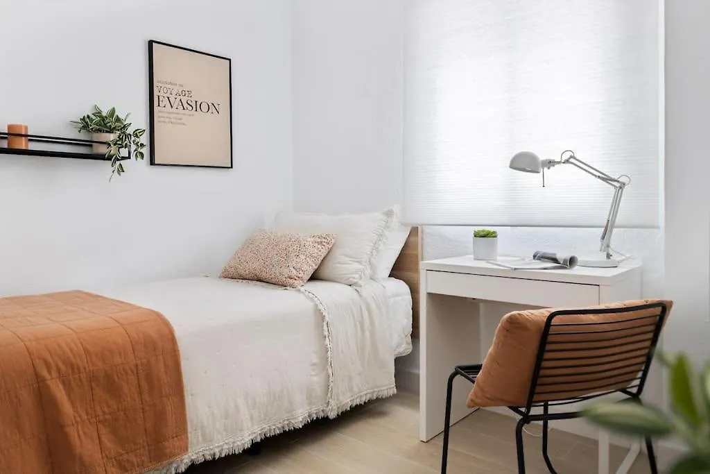 Apartment Triana Evasion Disfruta De La Primavera Junto A La Feria Seville Spain